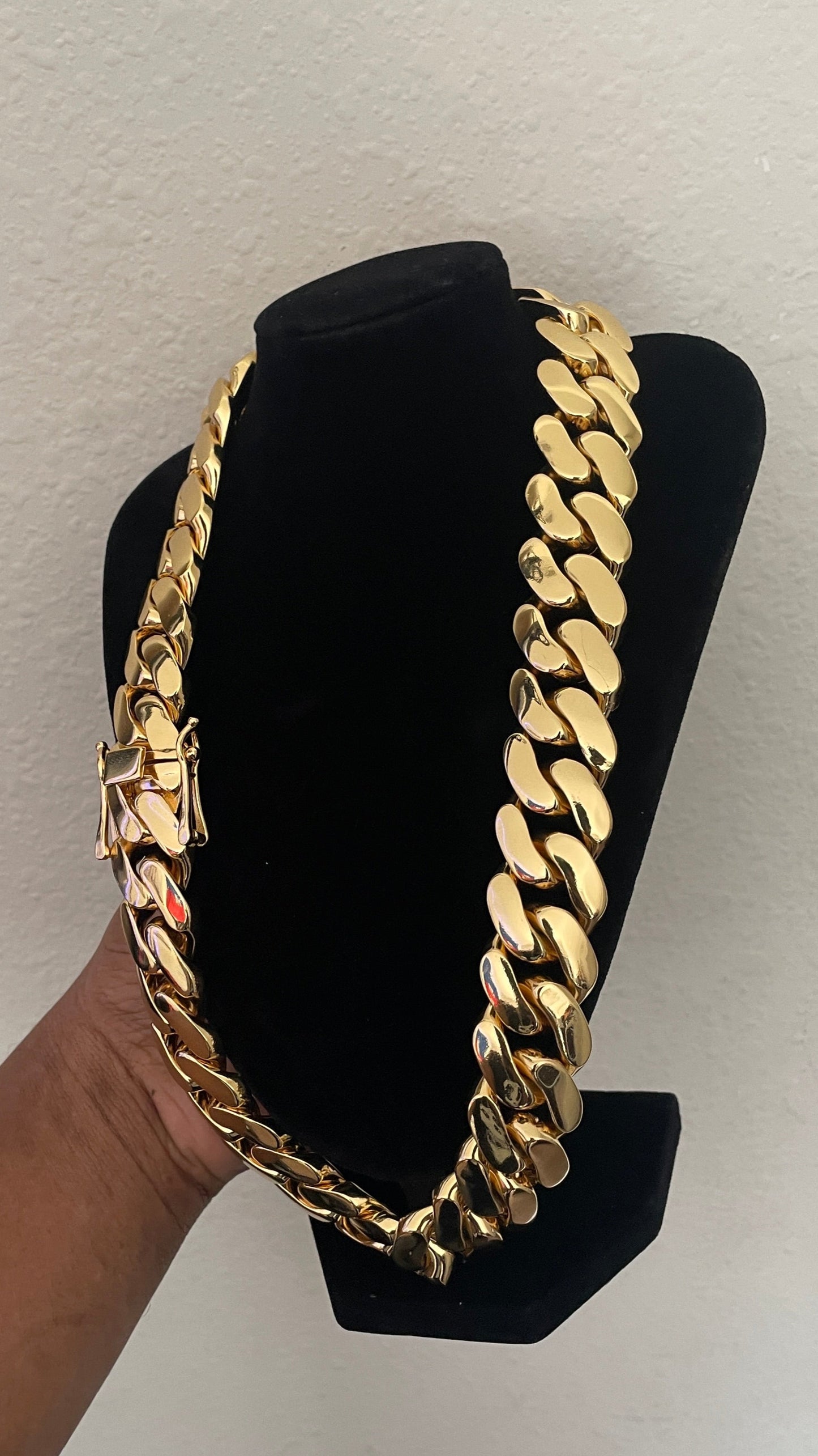 22mm Miami Cuban Link Chain