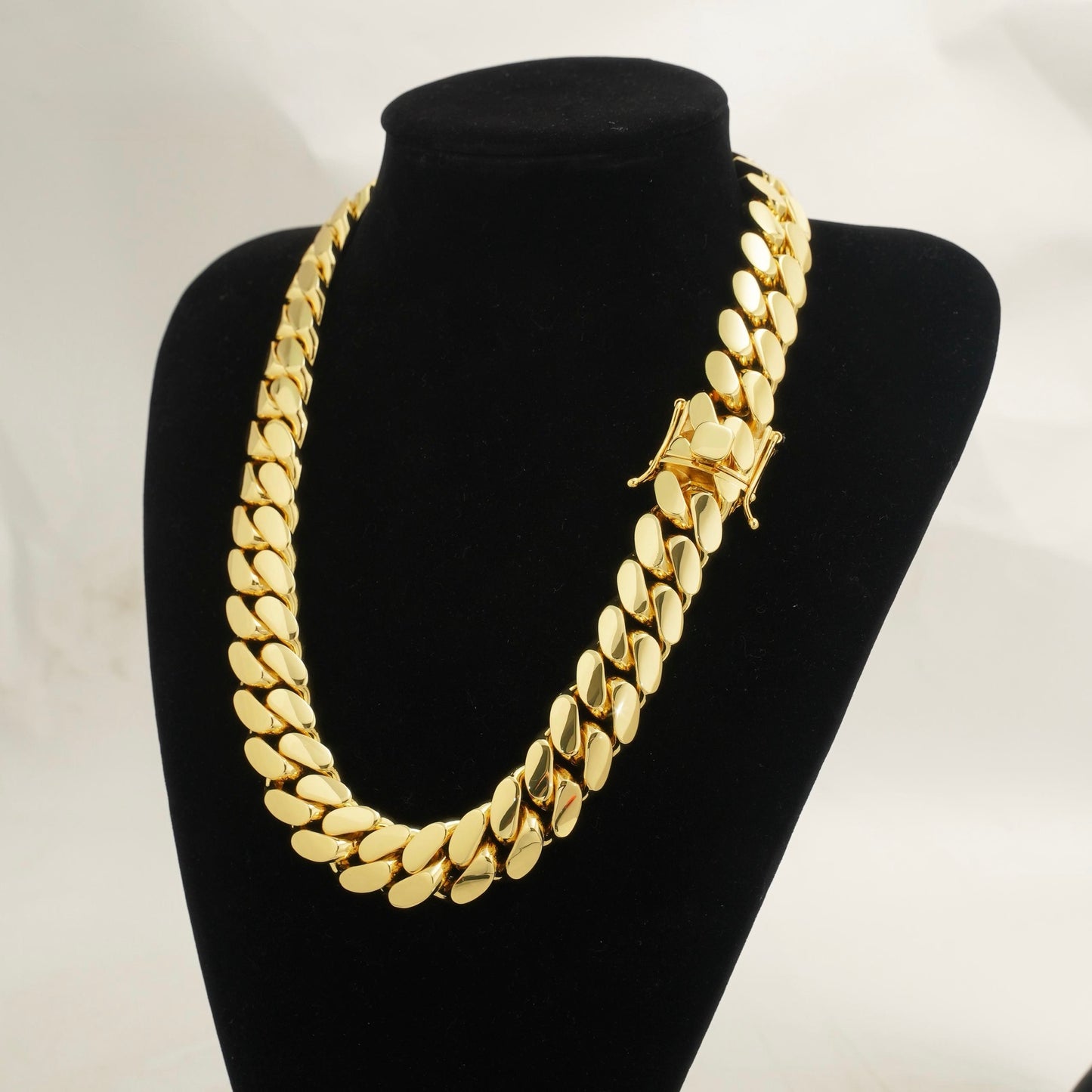 22mm Miami Cuban Link Bracelet or Necklace